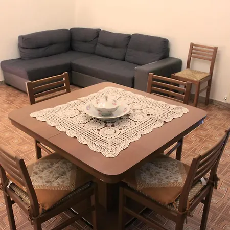 Maison 30 *